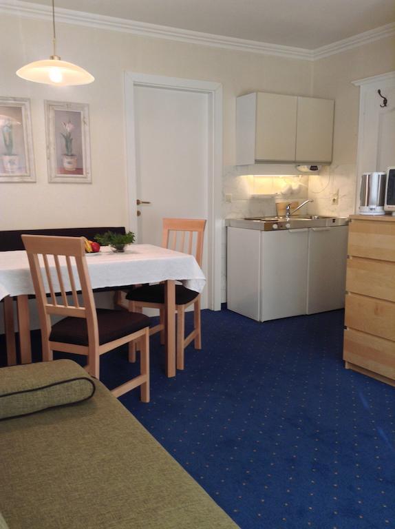 Appartements Basti Forstau  Exteriör bild